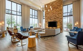 Cambria Hotel Akron - Canton Airport
